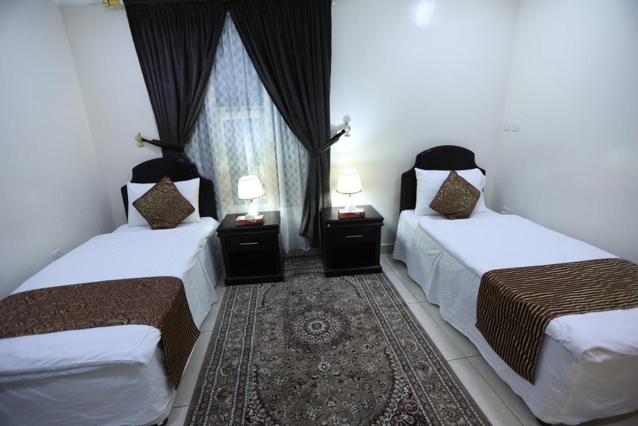 Al Eairy Apartment- Dammam 3 Al Mubarakiyah Екстер'єр фото