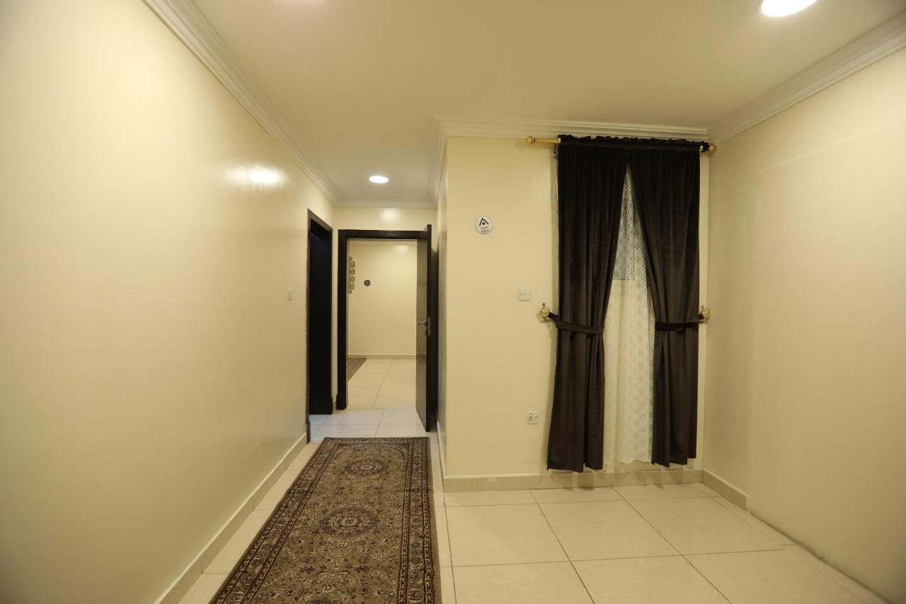 Al Eairy Apartment- Dammam 3 Al Mubarakiyah Екстер'єр фото