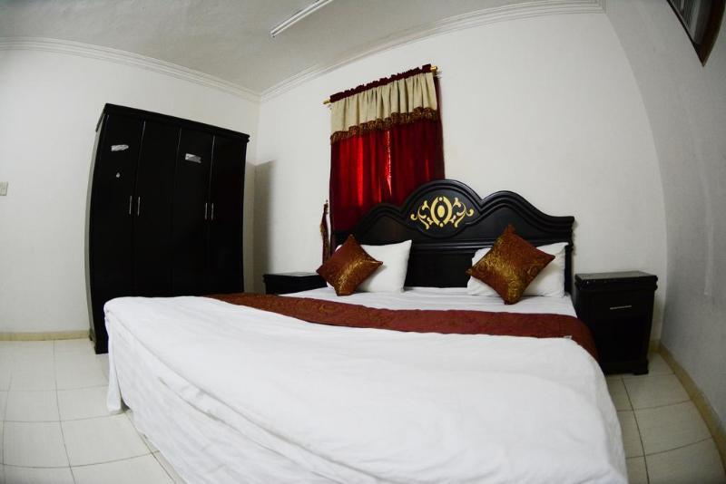 Al Eairy Apartment- Dammam 3 Al Mubarakiyah Екстер'єр фото
